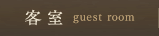 �q��
